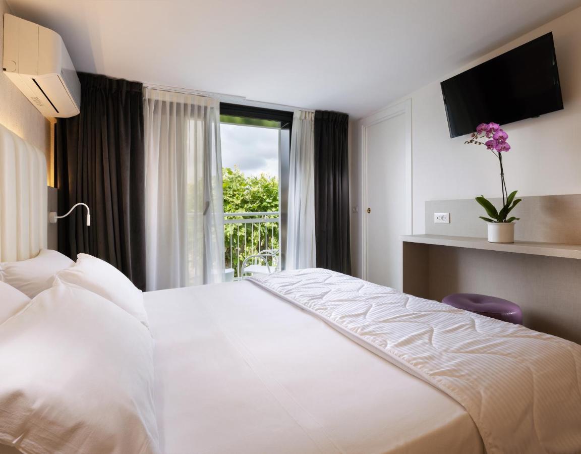 Hotel Castellucci Bellaria-Igea Marina Eksteriør bilde
