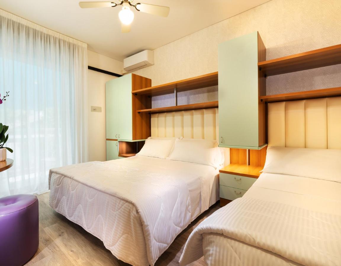 Hotel Castellucci Bellaria-Igea Marina Eksteriør bilde