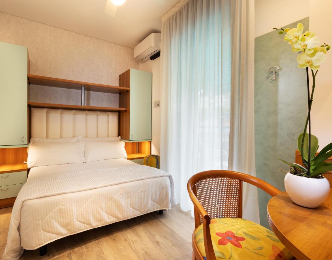 Hotel Castellucci Bellaria-Igea Marina Eksteriør bilde