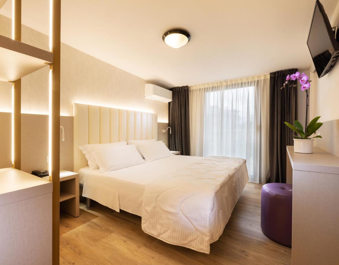 Hotel Castellucci Bellaria-Igea Marina Eksteriør bilde
