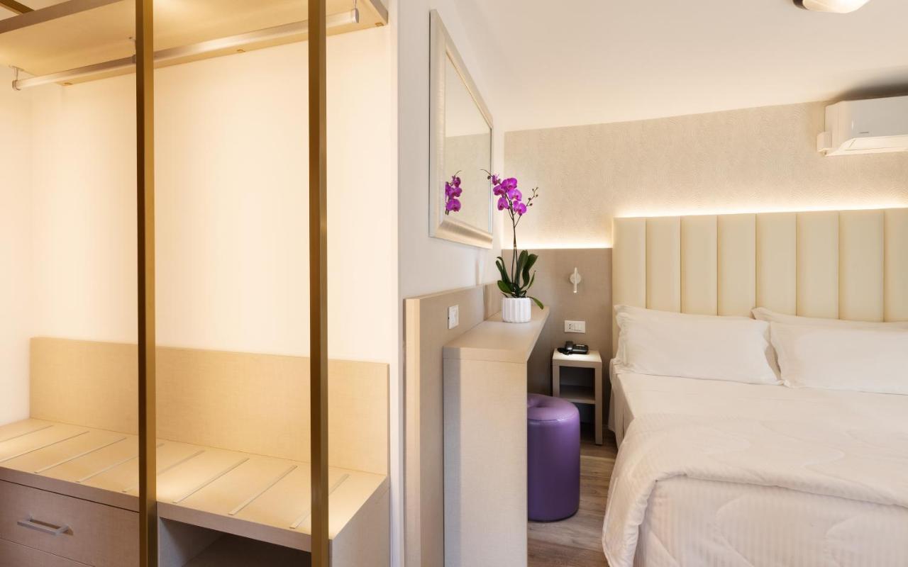 Hotel Castellucci Bellaria-Igea Marina Eksteriør bilde
